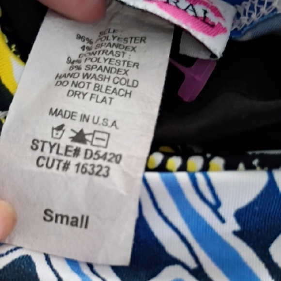 Body Central Blue and Green Paisley Tank Top - Picture 7 of 7